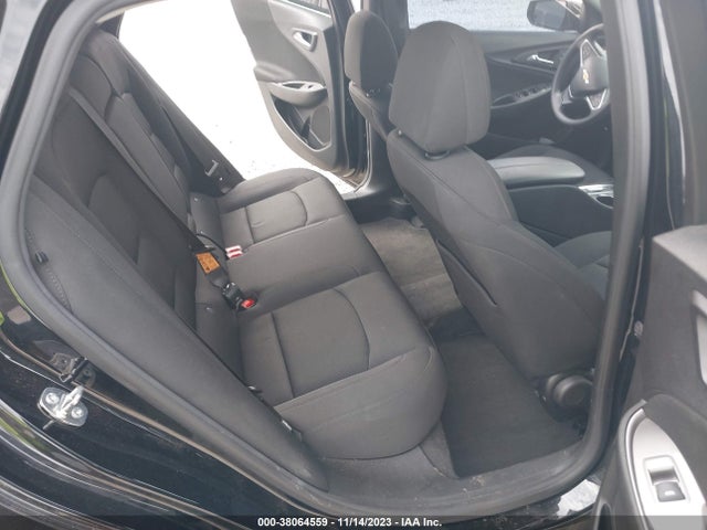 1G1ZD5ST3PF142228 Chevrolet Malibu Fwd 1lt