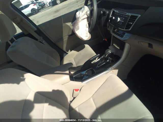Honda ACCORD HYBRID 2014 1HGCR6F31EA001670 Image 5