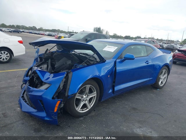 Chevrolet Camaro 2lt 2017 1G1FD1RS5H0129378 Image 2