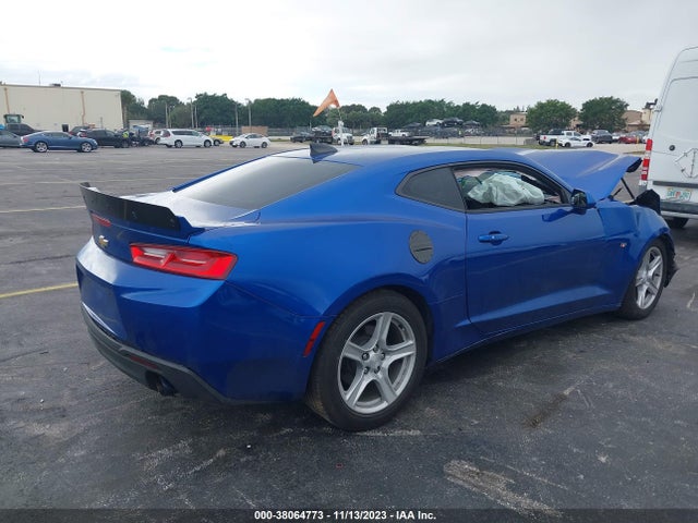 Chevrolet Camaro 2lt 2017 1G1FD1RS5H0129378 Image 4