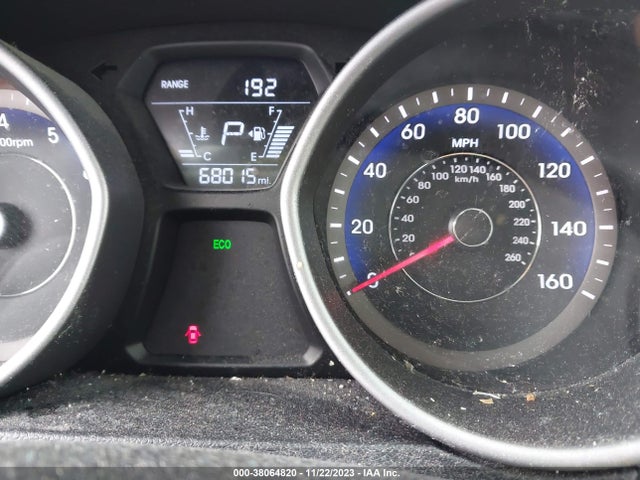 2016 HYUNDAI ELANTRA LIMITED VIN: KMHDH4AE6GU617784