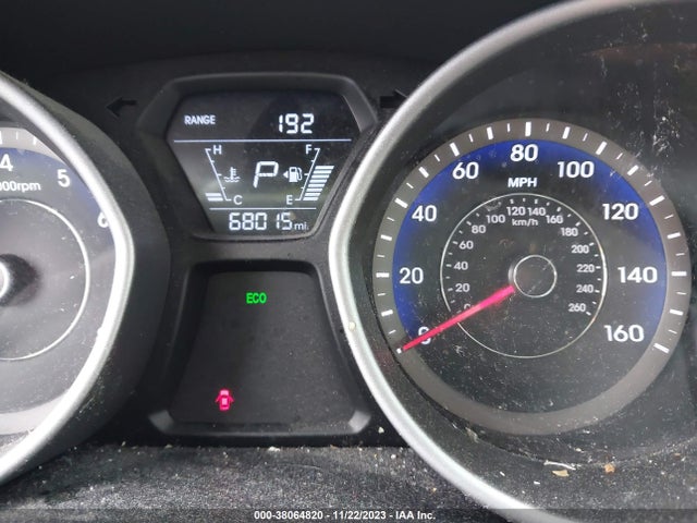 2016 HYUNDAI ELANTRA LIMITED VIN: KMHDH4AE6GU617784