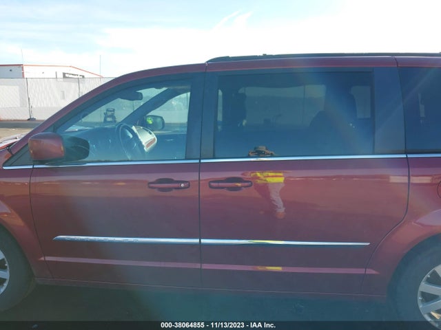 2C4RC1BG4GR165063 Chrysler Town & Country Touring