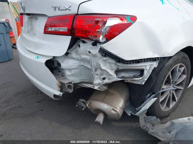 19UUB1F30LA015987 Acura Tlx Standard
