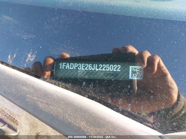 Ford FOCUS S 2018 1FADP3E26JL225022 Image 9