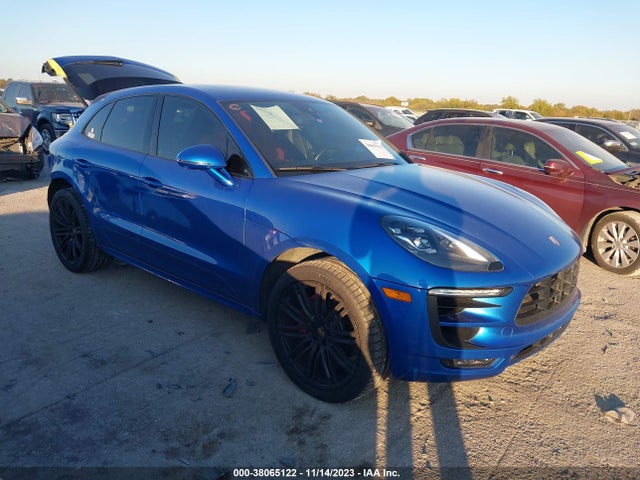 2018 PORSCHE MACAN WP1AG2A5XJLB62075 Photo 0