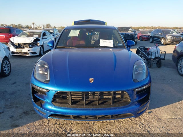 2018 PORSCHE MACAN GTS VIN: WP1AG2A5XJLB62075