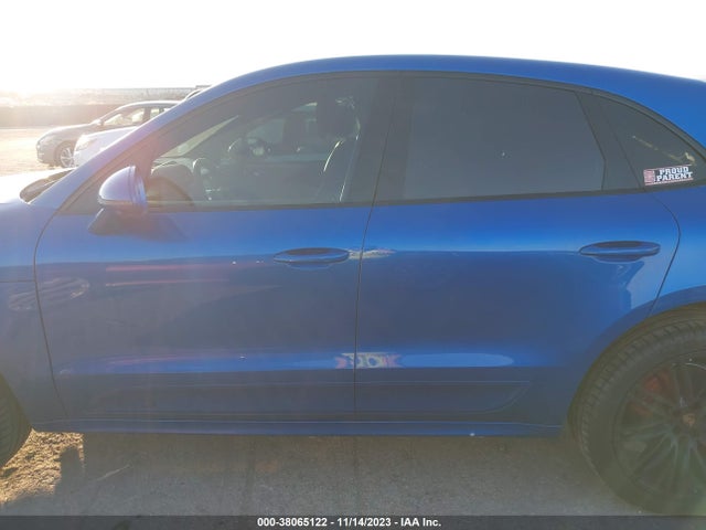2018 PORSCHE MACAN GTS VIN: WP1AG2A5XJLB62075