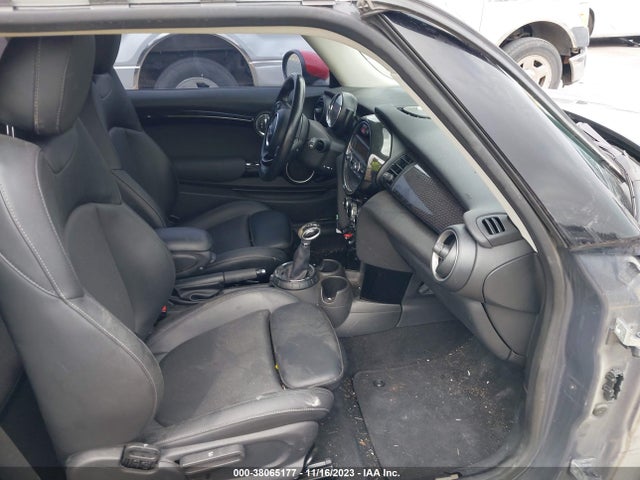 2015 MINI HARDTOP WMWXP7C56F2A38484 Photo 4