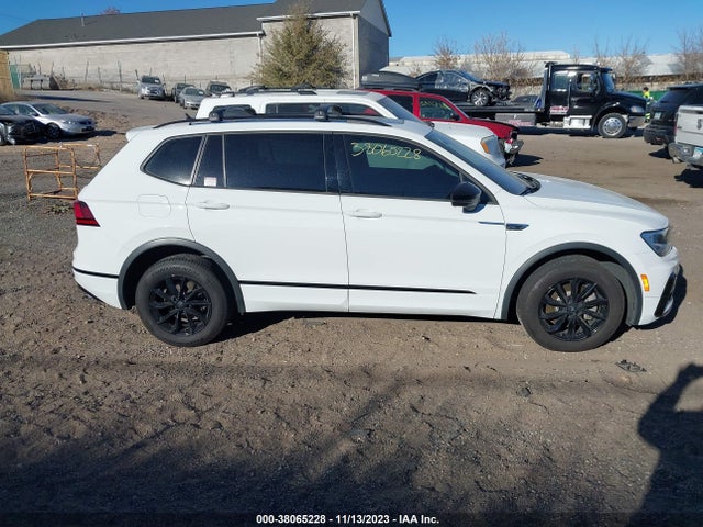 2021 VOLKSWAGEN TIGUAN 2.0T SE R-LINE BLACK/2.0T SEL/2.0T SE VIN: 3VV2B7AX5MM136703