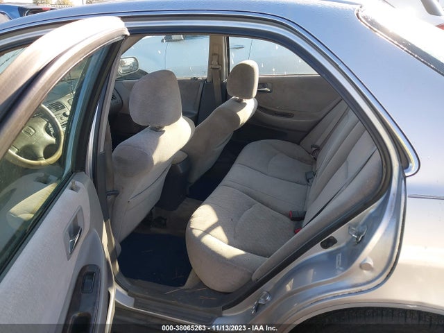 2002 HONDA ACCORD SDN SE VIN: 1HGCG56742A090813