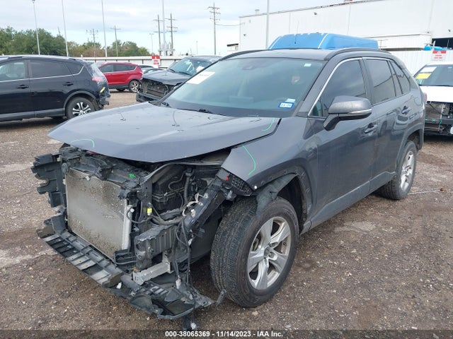 Toyota Rav4 Xle 2021 2T3W1RFV8MW150678 Image 2