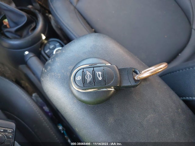 2019 MINI HARDTOP WMWXU1C51K2F82715 Photo 10