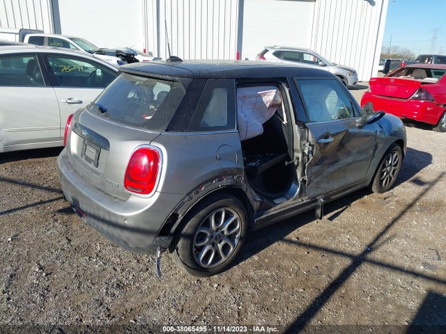 2019 MINI HARDTOP WMWXU1C51K2F82715 Photo 3