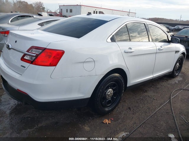 2013 FORD POLICE INTERCEPTOR VIN: 1FAHP2M8XDG184697