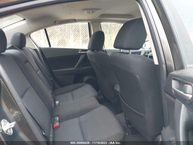 2011 MAZDA MAZDA3 I TOURING VIN: JM1BL1VF7B1464032