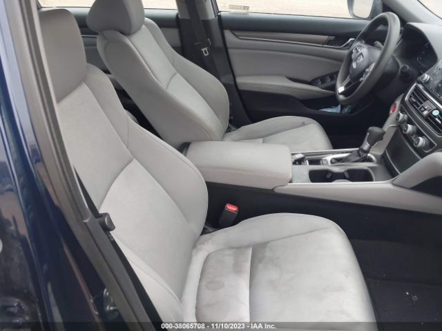 1HGCV1F16JA101402 Honda ACCORD LX