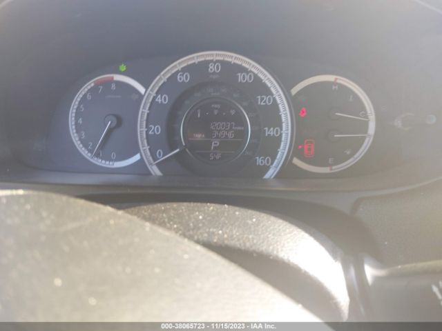 1HGCR2F38EA213359 Honda Accord Sedan Lx