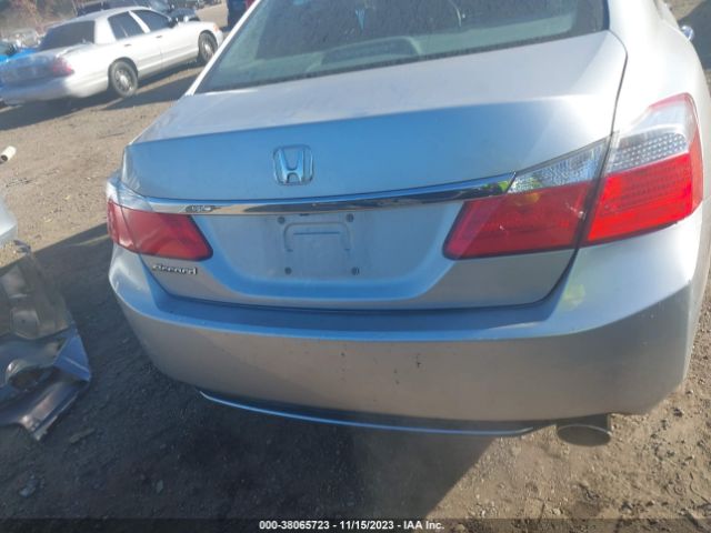 1HGCR2F38EA213359 Honda Accord Sedan Lx