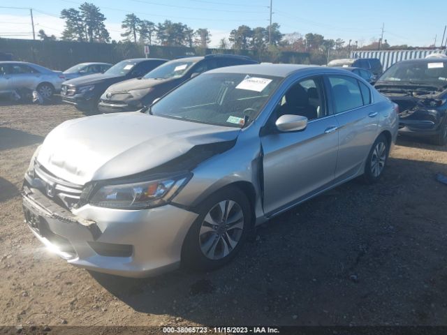 1HGCR2F38EA213359 Honda Accord Sedan Lx