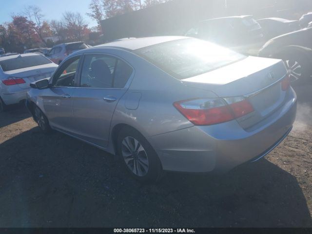 1HGCR2F38EA213359 Honda Accord Sedan Lx