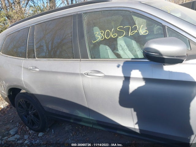 2021 HONDA PILOT AWD SPECIAL EDITION VIN: 5FNYF6H22MB002964