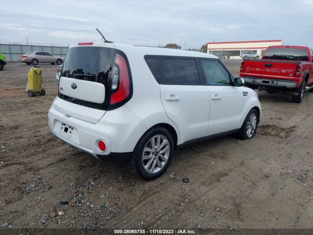 KNDJP3A56J7900907 KIA SOUL +