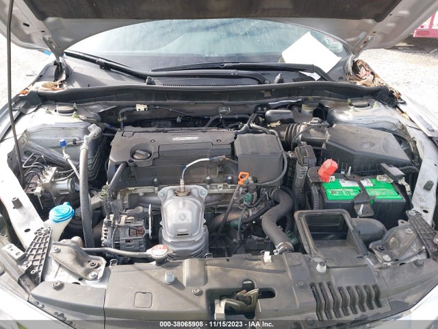 Honda ACCORD LX 2017 1HGCR2F32HA230405 Image 10