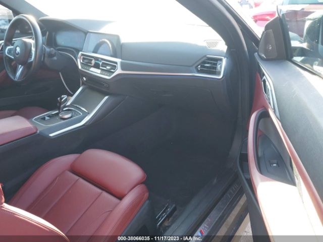 WBA83AP01NCK21146 BMW M440I