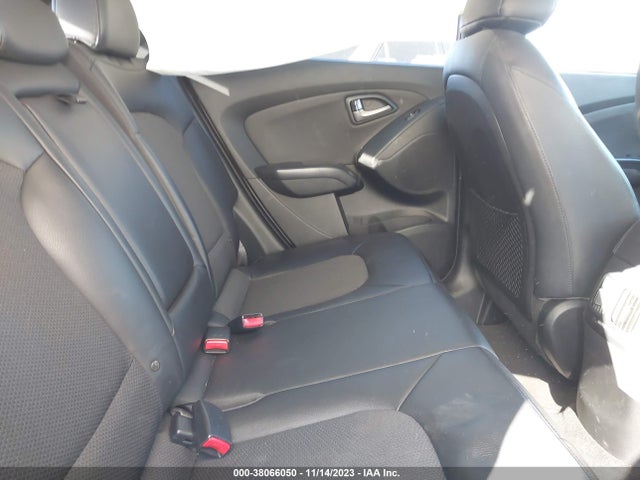 2014 HYUNDAI TUCSON SE VIN: KM8JU3AG4EU899883