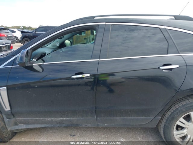 3GYFNAE33FS586208 Cadillac Srx Standard
