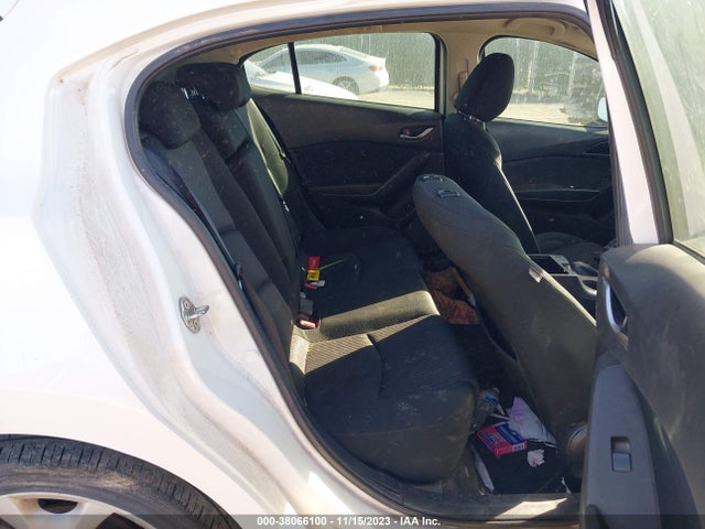 Mazda Mazda3 I Touring 2015 3MZBM1L75FM159515 Image 8