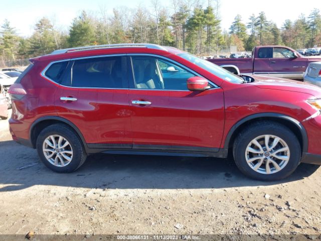 5N1AT2MV4JC721818 Nissan ROGUE SV