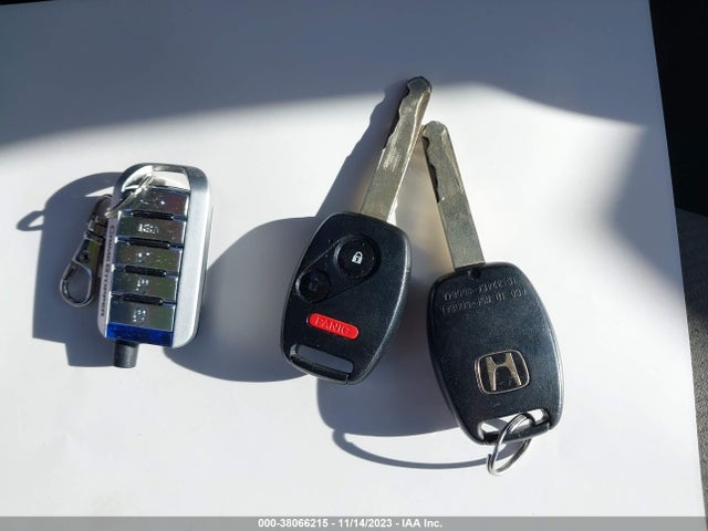 2009 HONDA CIVIC LX VIN: 2HGFA16539H337210