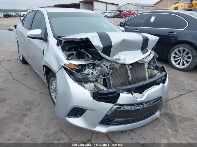 2015 TOYOTA COROLLA LE VIN: 5YFBURHE2FP225732