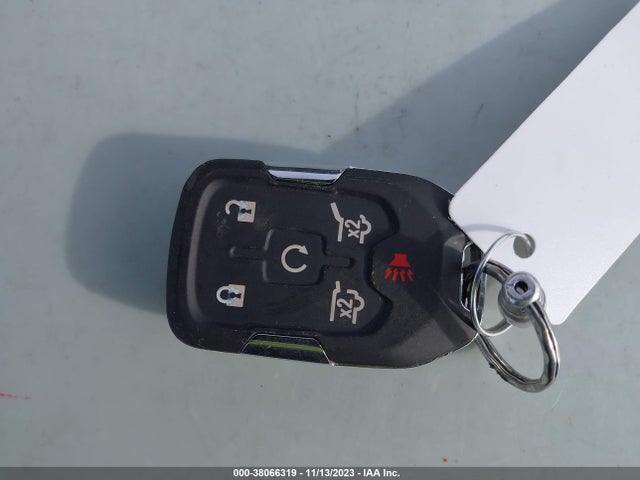 GMC YUKON SLT 2016 1GKS2BKC5GR141887 Image 11