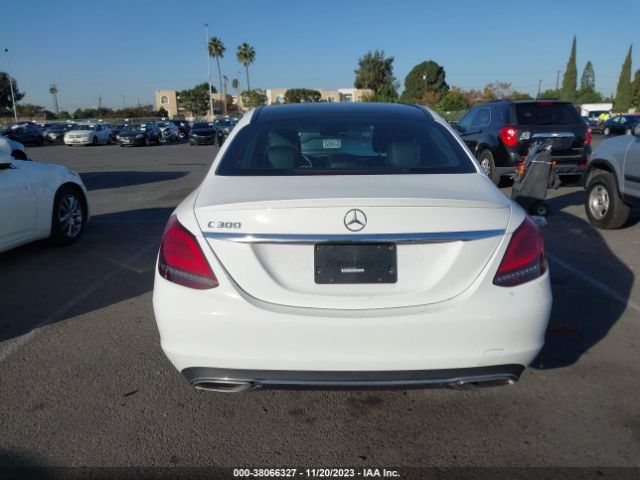 Mercedes-Benz C 300 2020 W1KWF8DB9LR598744 Image 16
