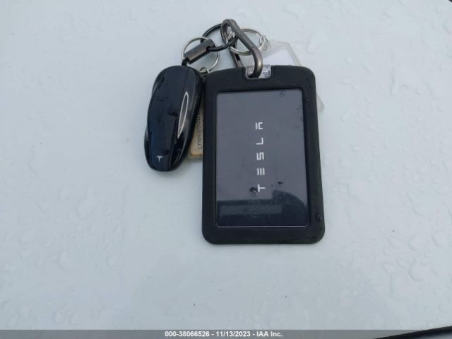 5YJ3E1EB9JF054687 Tesla Model 3 Long Range/performance