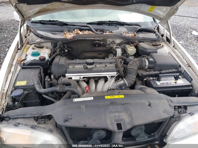 2000 VOLVO S70 SE VIN: YV1LS61JXY2654239