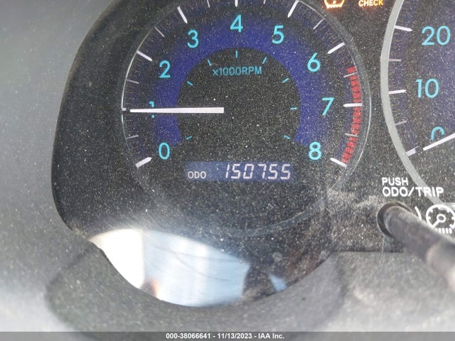 2010 TOYOTA SIENNA LE VIN: 5TDKK4CC1AS326923