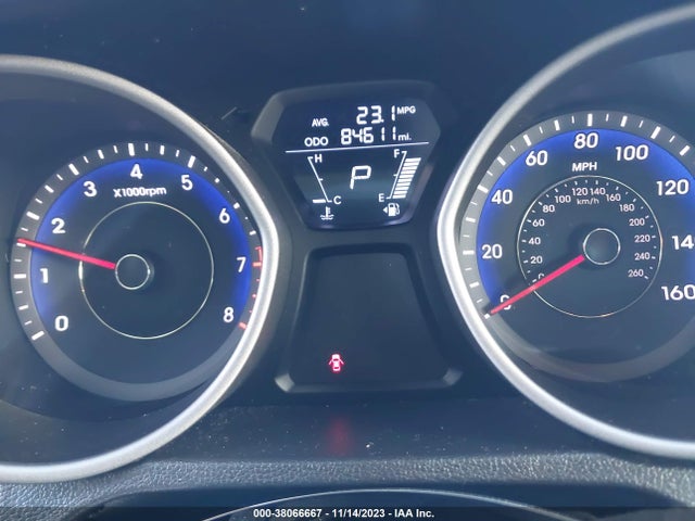 2012 HYUNDAI ELANTRA LIMITED (ULSAN PLANT) VIN: KMHDH4AE9CU262281