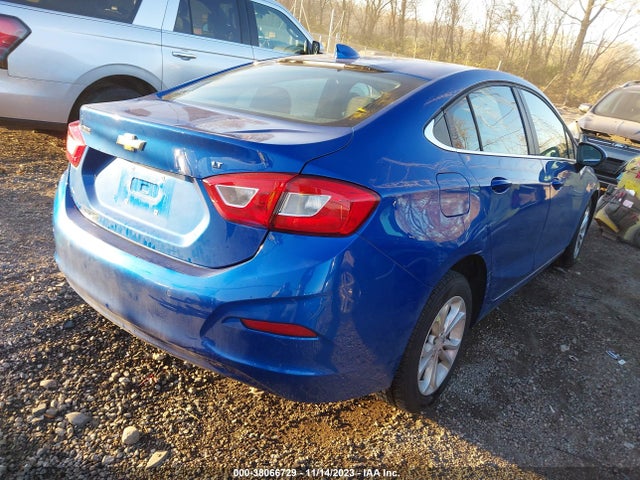 Chevrolet CRUZE LT 2019 1G1BE5SM9K7138498 Image 4
