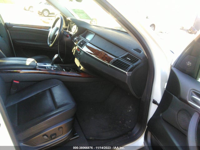 2012 BMW X5 XDRIVE35D VIN: 5UXZW0C5XCL667172