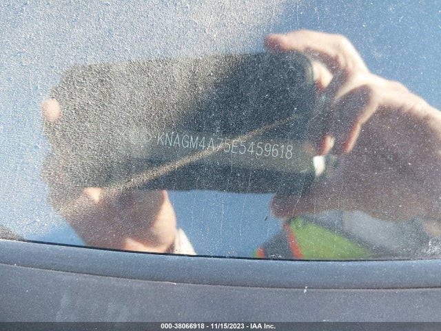 KIA Optima Lx 2014 KNAGM4A75E5459618 Image 9
