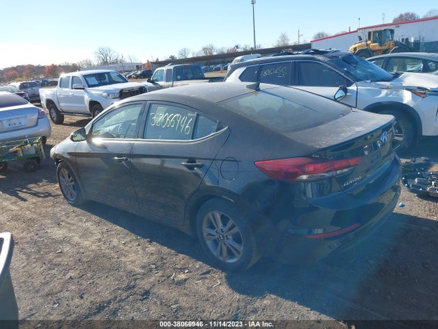 Hyundai ELANTRA SE 2017 5NPD84LF2HH130605 Image 3
