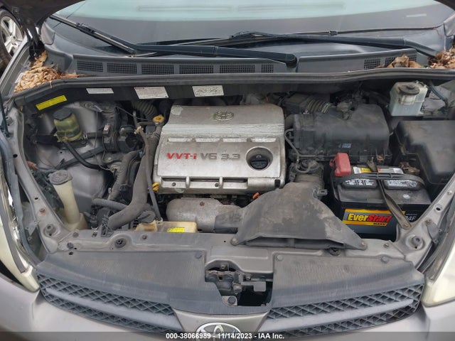 2004 TOYOTA SIENNA LE VIN: 5TDBA23C04S025507