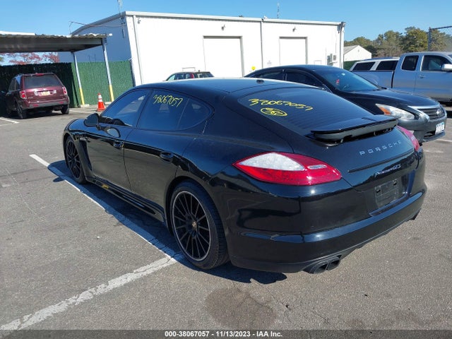 2013 PORSCHE PANAMERA WP0AF2A75DL076487 Photo 2