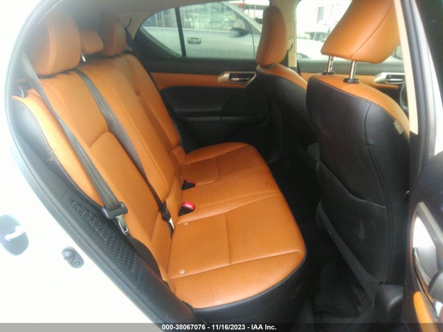 JTHKD5BH4F2229323 Lexus Ct 200h Hybrid
