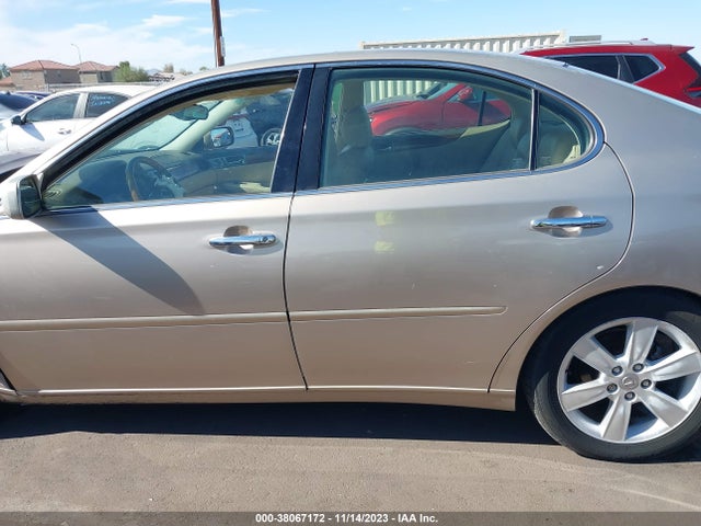 2005 LEXUS ES 330 VIN: JTHBA30G355077202