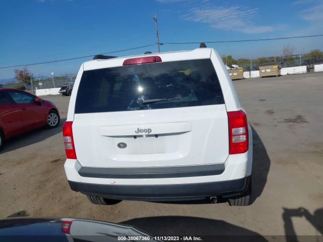 1C4NJPBA0GD628838 Jeep Patriot Sport